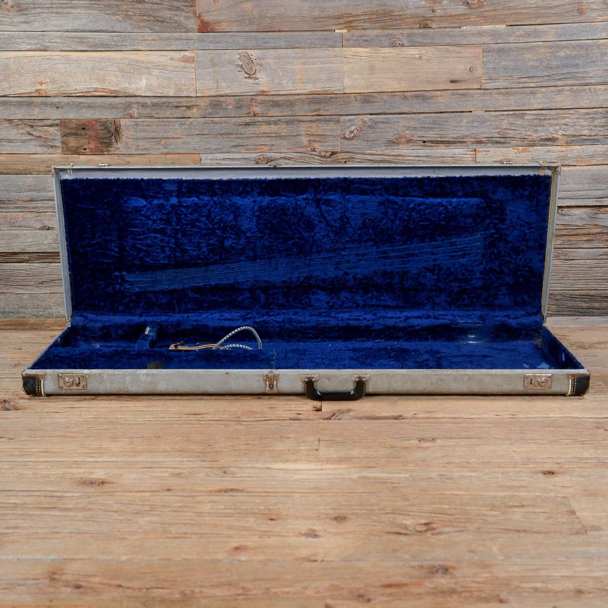 Rickenbacker 4005 Mapleglo 1967 Bass Guitars / 4-String