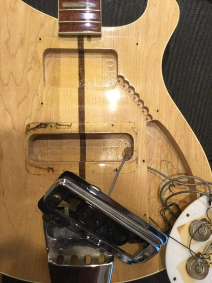 Rickenbacker 4001 Mapleglo 1977 Bass Guitars / Short Scale