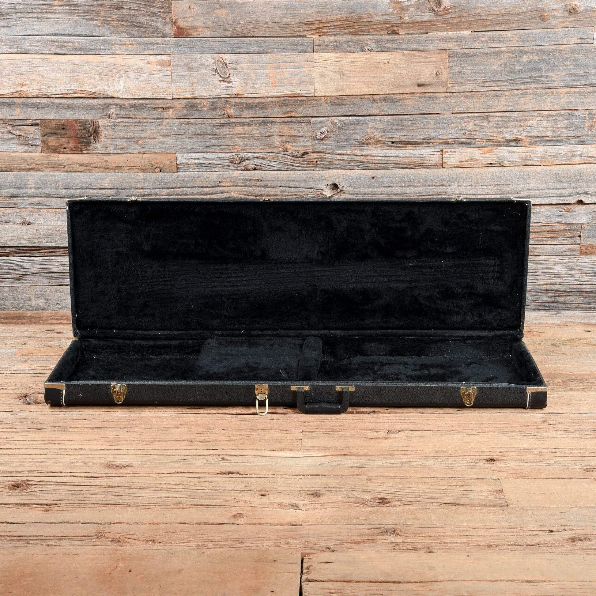 Rickenbacker 4001 White 1975 Bass Guitars / Short Scale