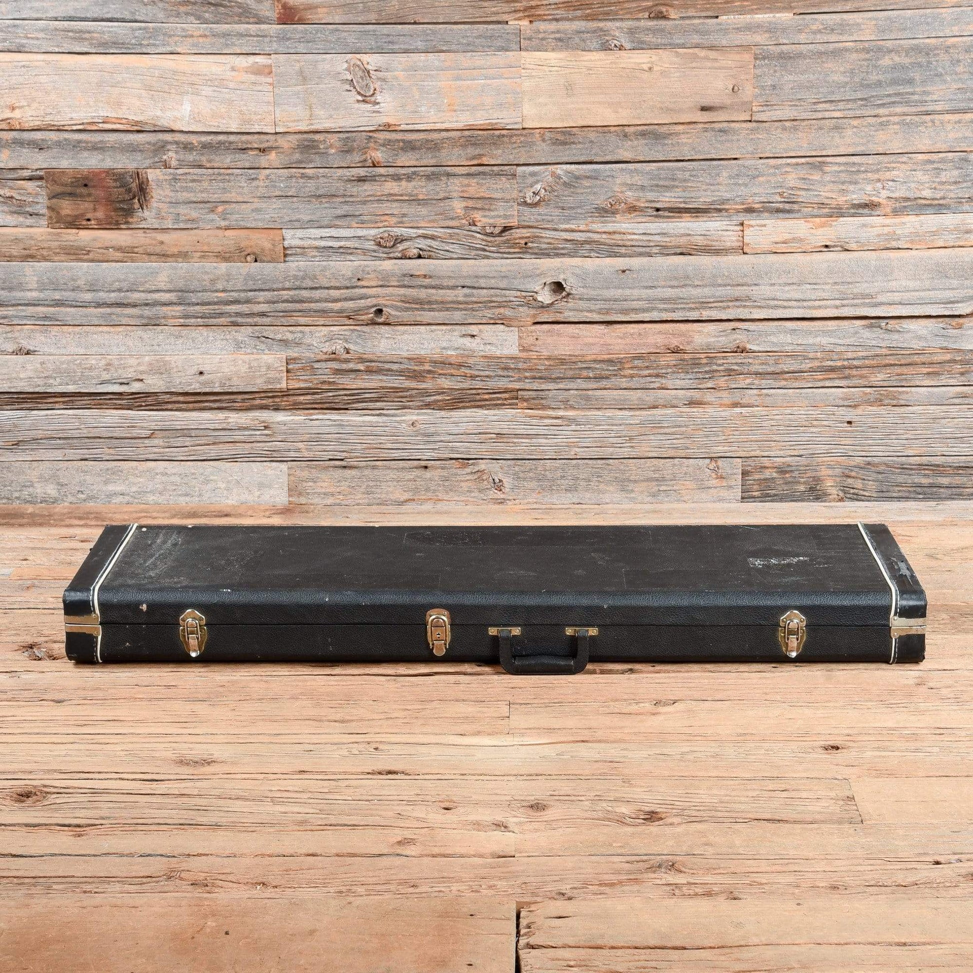 Rickenbacker 4001 White 1975 Bass Guitars / Short Scale