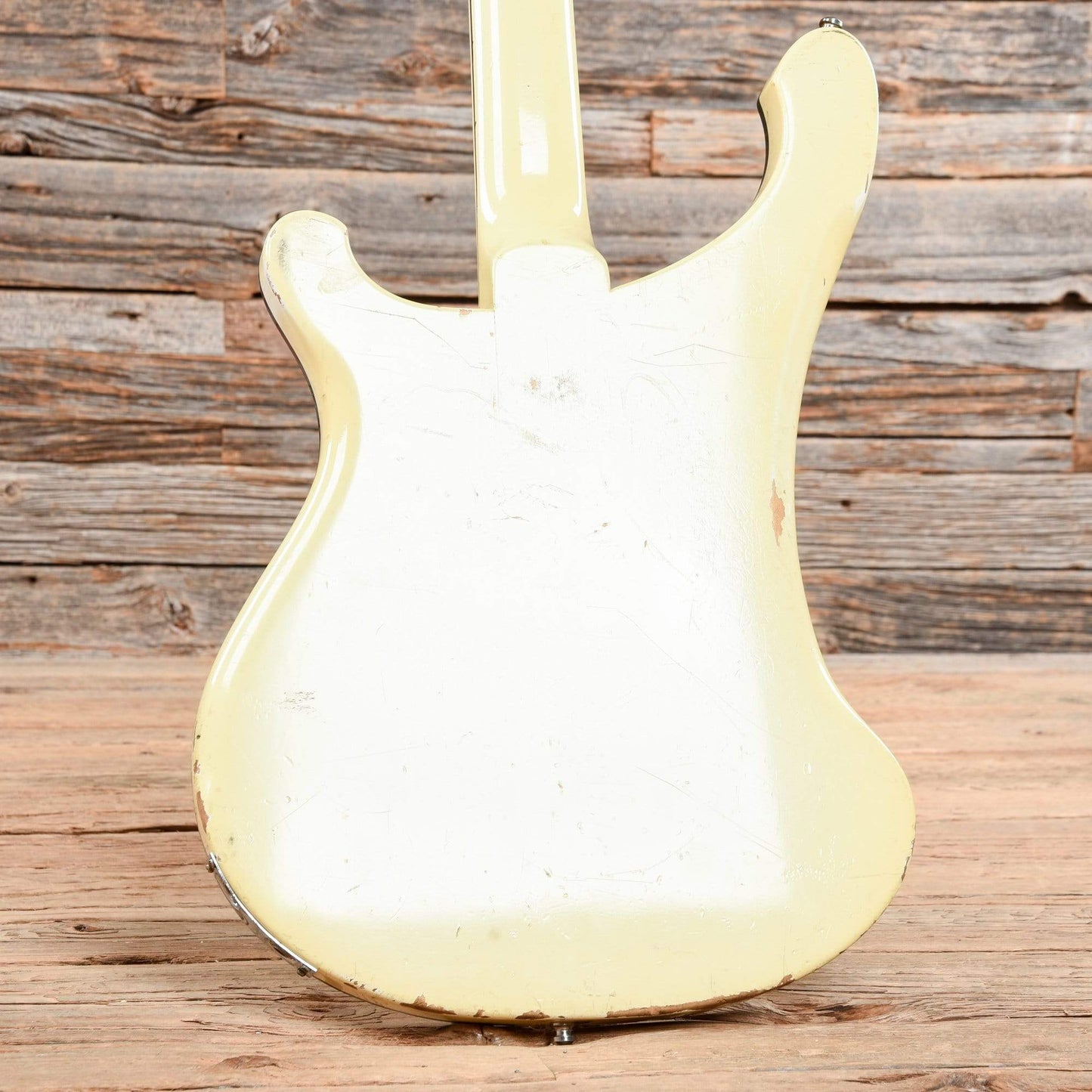 Rickenbacker 4001 White 1975 Bass Guitars / Short Scale