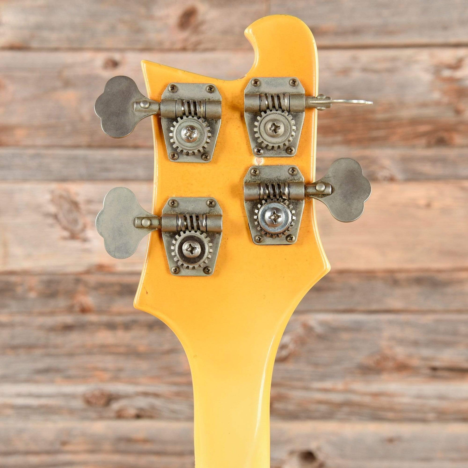 Rickenbacker 4001 White 1979 Bass Guitars / Short Scale