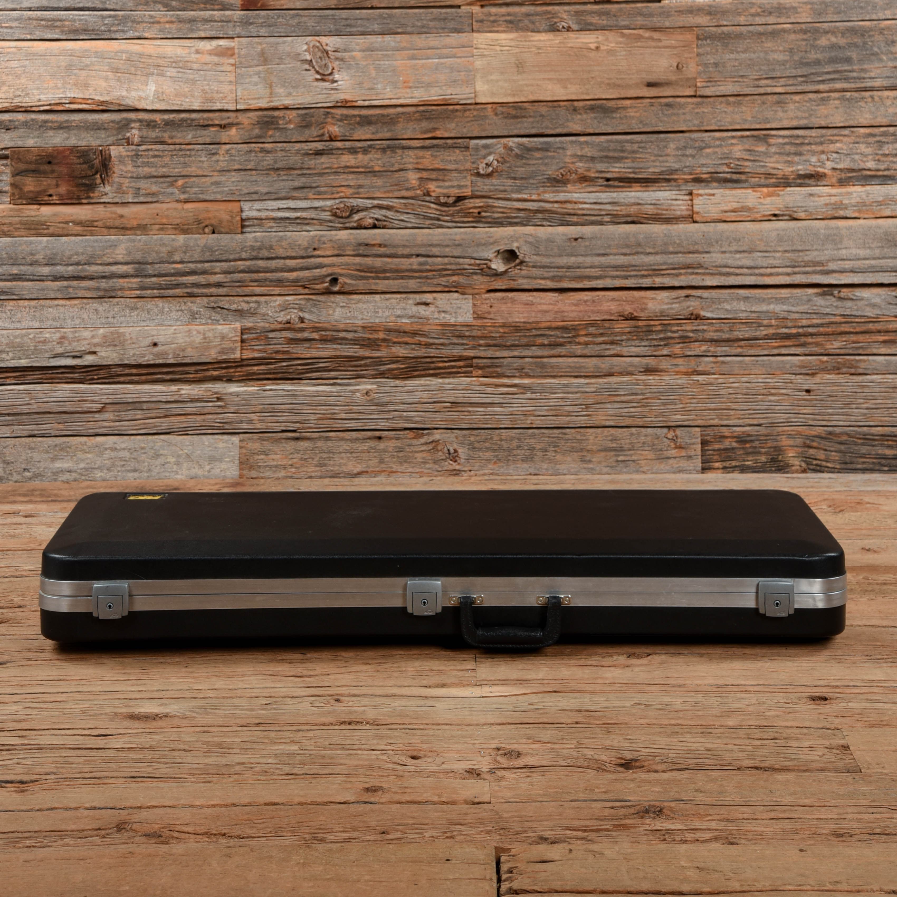 Rickenbacker 330/12 Fireglo 1998 Electric Guitars / Semi-Hollow