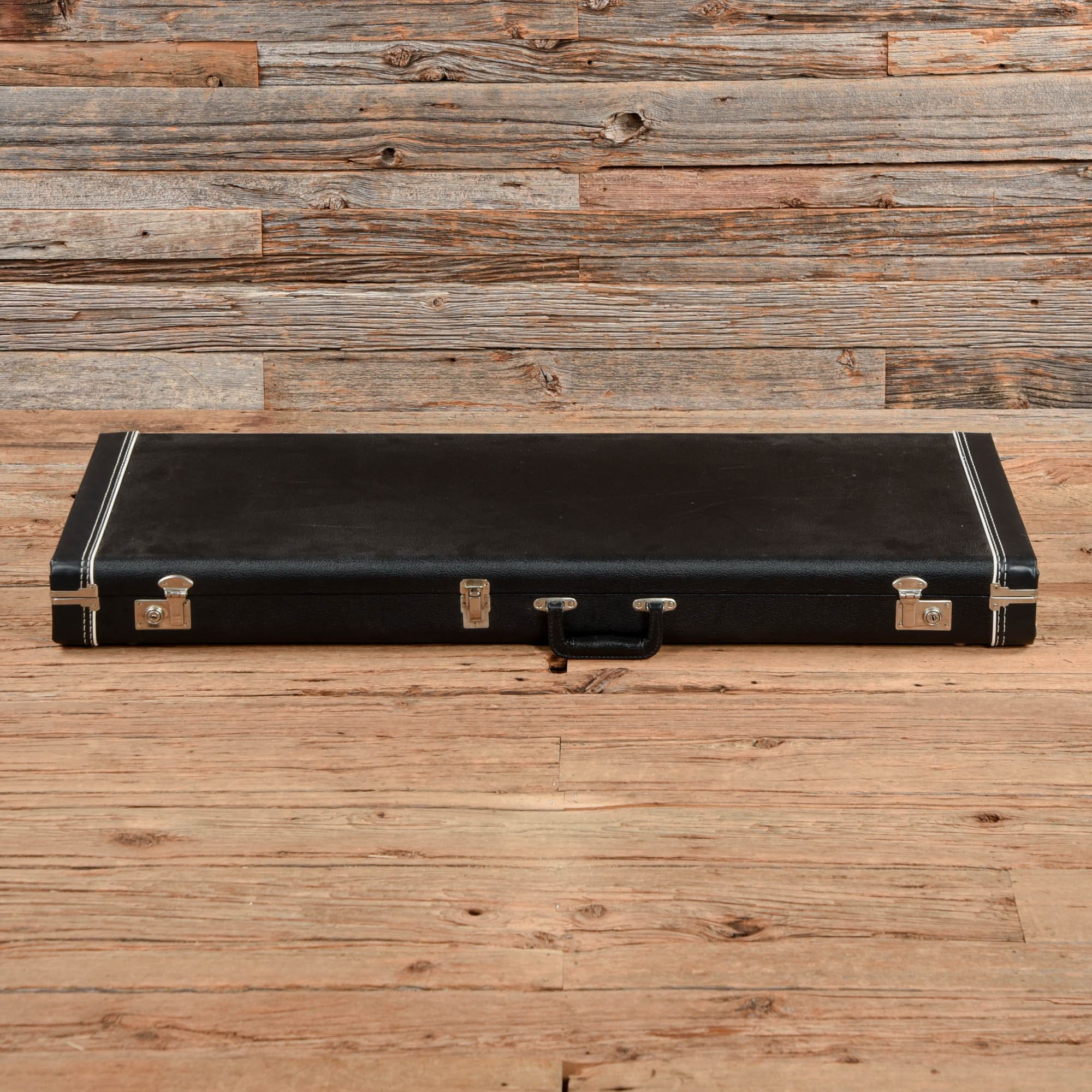 Rickenbacker 330 Jetglo 1990 Electric Guitars / Semi-Hollow