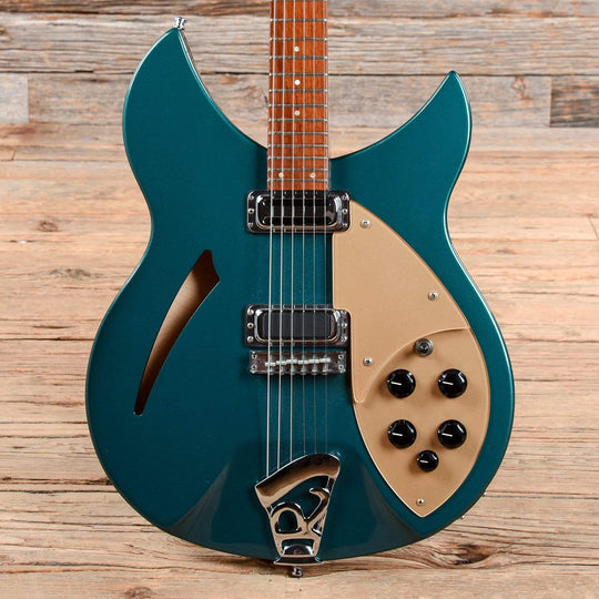 Rickenbacker 330 Turquoise 1996 Electric Guitars / Semi-Hollow