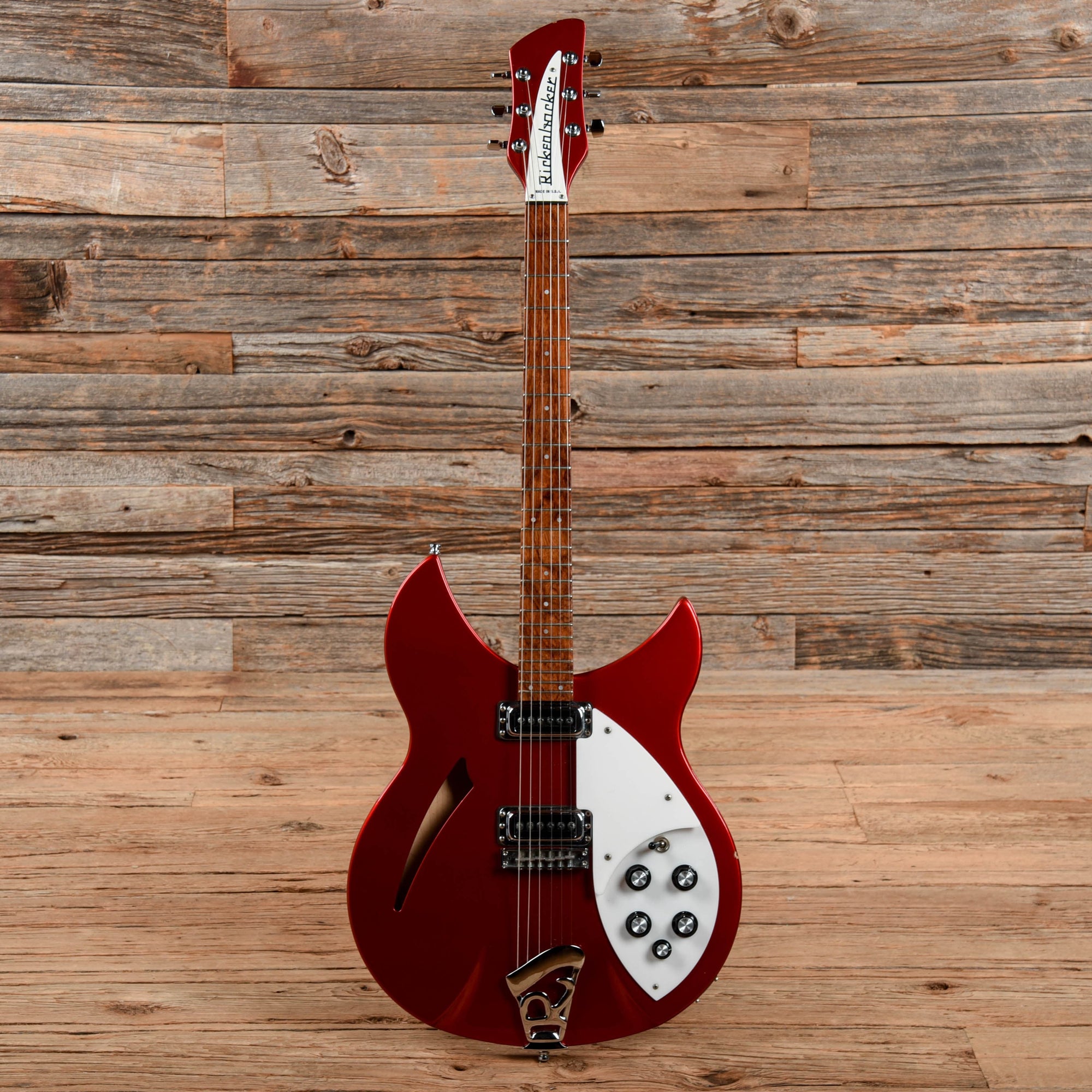 Mini Rickenbacker 2024 Rickenbacker 330 Review : New 2024 Rickenbacker 330 Guitar – ENDRPA