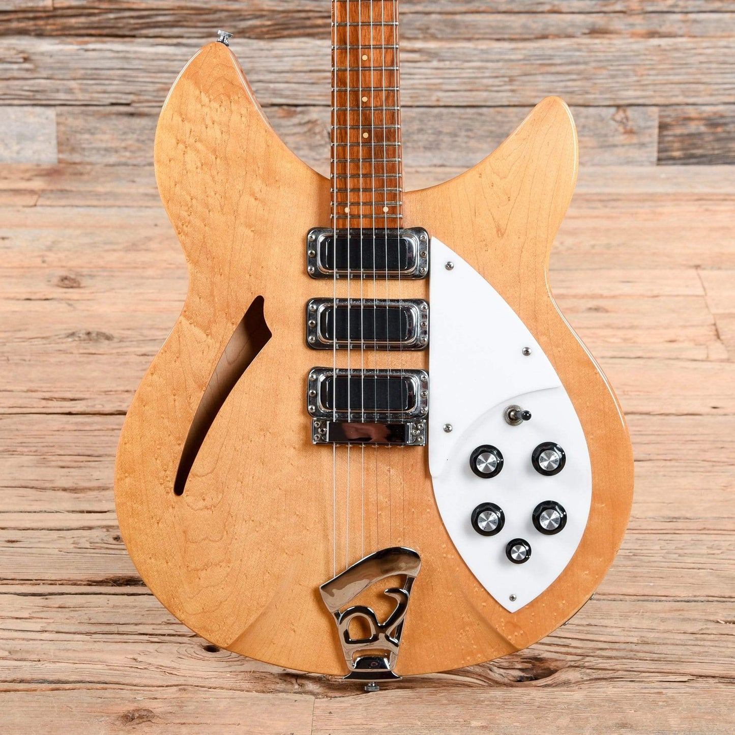 Rickenbacker 340 Mapleglo 1990 Electric Guitars / Semi-Hollow