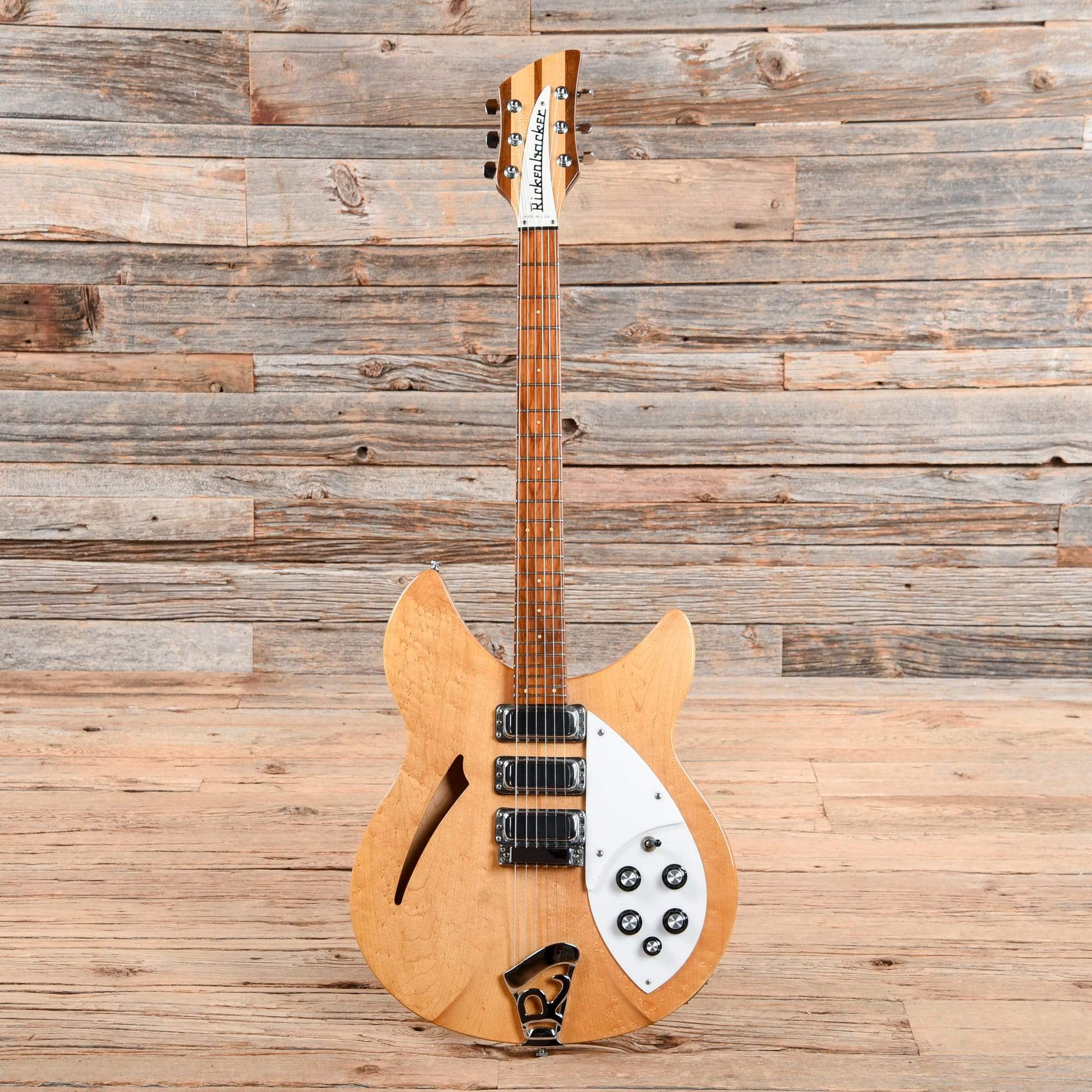 Rickenbacker 340 Mapleglo 1990 Electric Guitars / Semi-Hollow