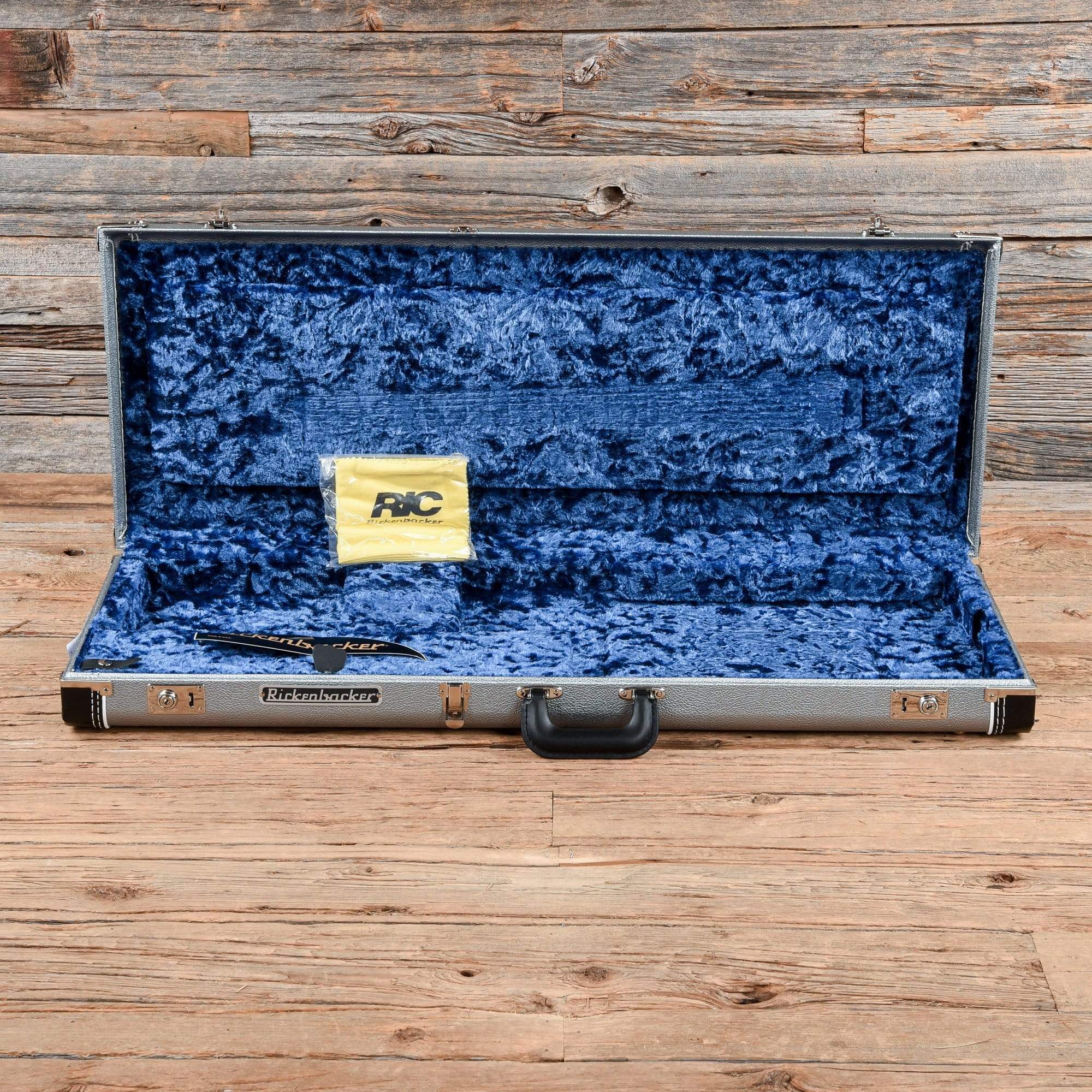 Rickenbacker 350V63 Liverpool Jetglo 2018 Electric Guitars / Semi-Hollow