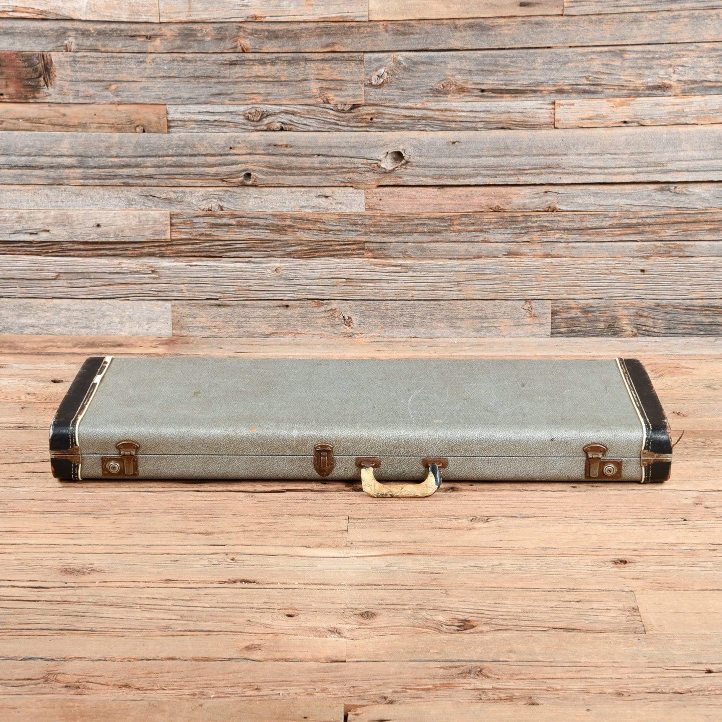 Rickenbacker 360 Jetglo 1967 Electric Guitars / Semi-Hollow