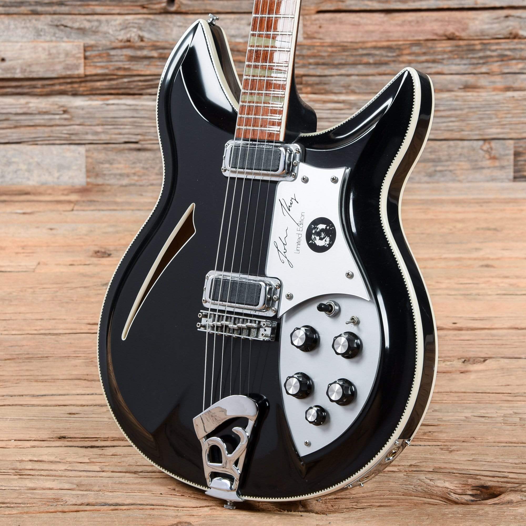 Rickenbacker 381JK John Kay Jetglo 1994 Electric Guitars / Semi-Hollow