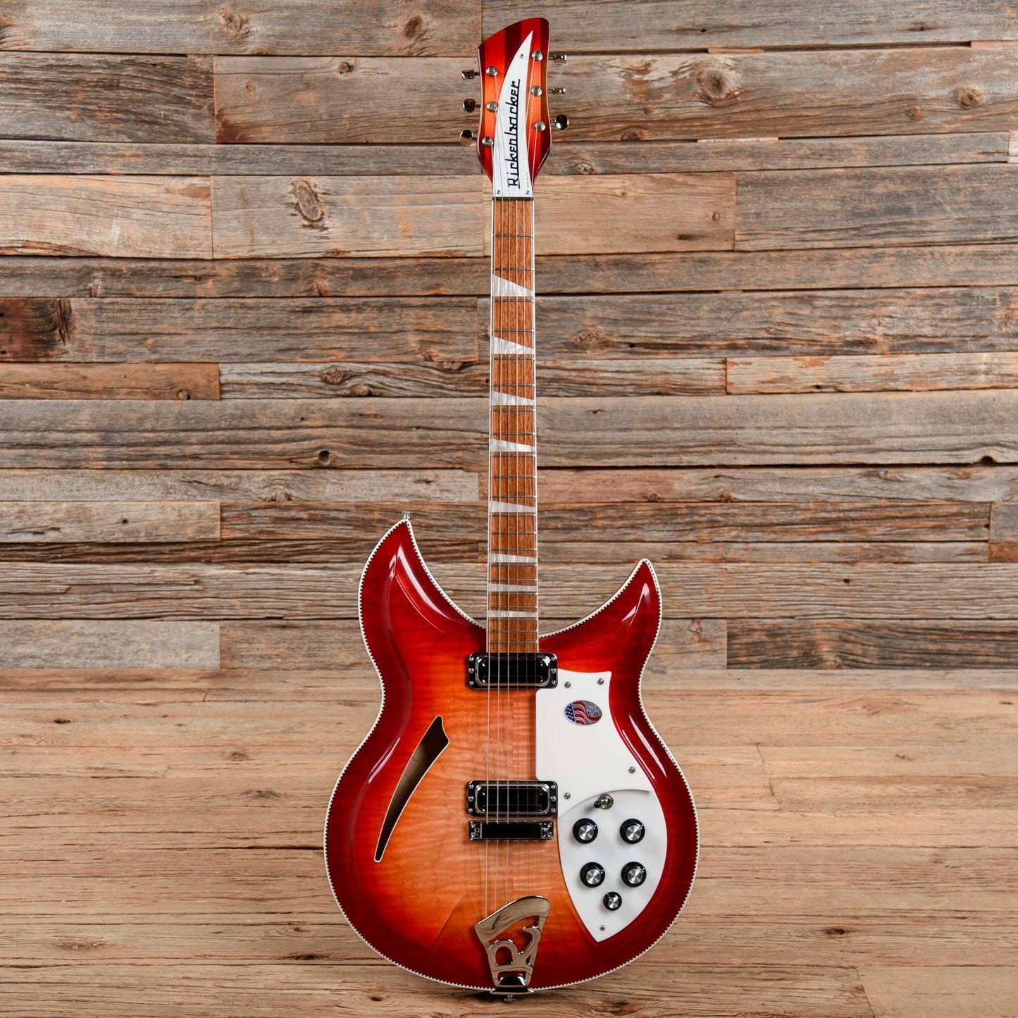 Rickenbacker 381V69 Fireglo 2019 Electric Guitars / Semi-Hollow