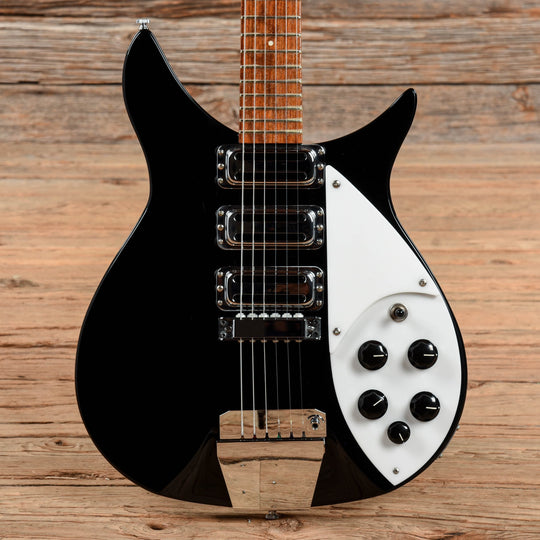 Rickenbacker 325C64 Jetglo 2011 Electric Guitars / Solid Body