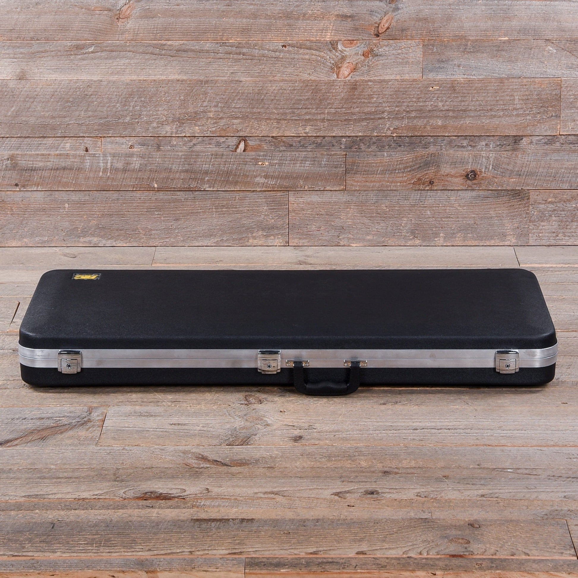 Rickenbacker 330 Mapleglo Electric Guitars / Solid Body