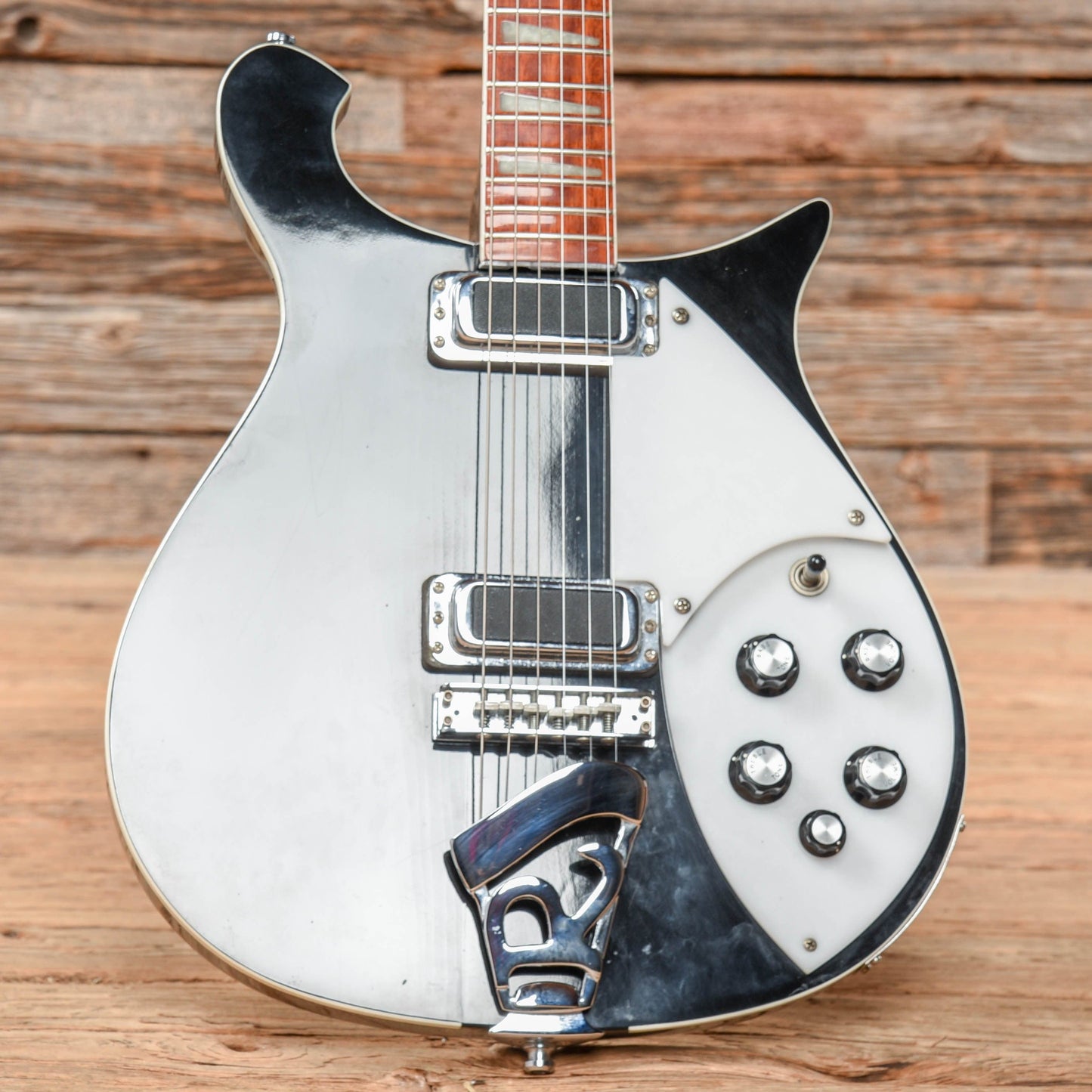 Rickenbacker 620 Jetglo 1998 Electric Guitars / Solid Body