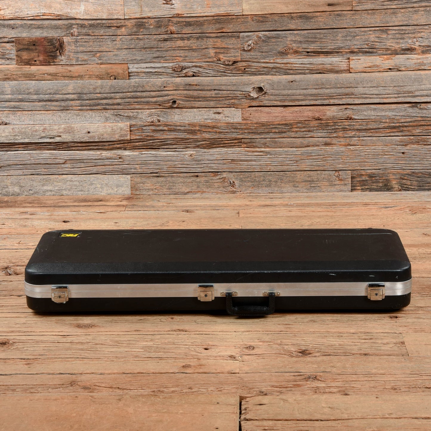 Rickenbacker 620 Jetglo 1998 Electric Guitars / Solid Body