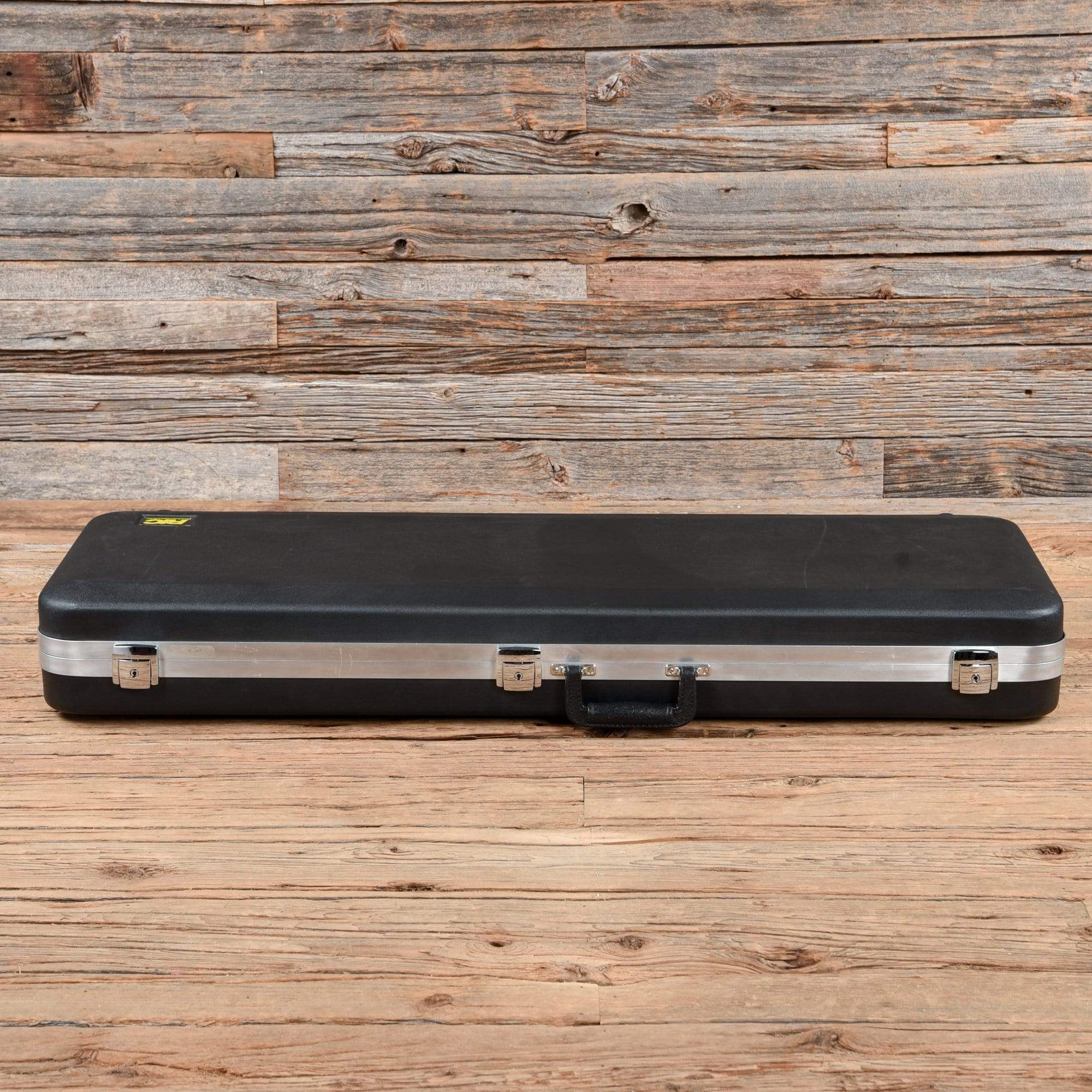 Rickenbacker 660 DCM 76th Anniversary Dark Cherry Metallic 2007 Electric Guitars / Solid Body