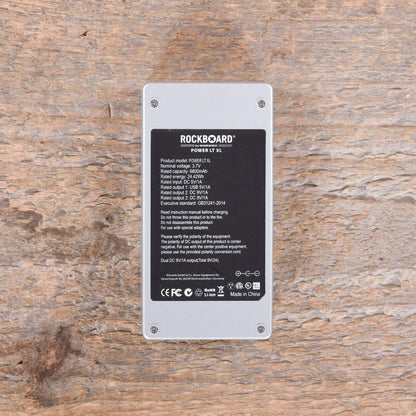 RockGear RockBoard Power Lithium-Ion Rechargeable Battery w/RBO Power Ace Daisy 5 & Worldwide Power Adapter Silver Effects and Pedals / Pedalboards and Power Supplies