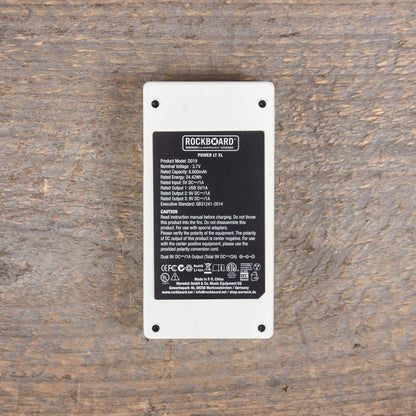 RockGear RockBoard Power Lithium-Ion Rechargeable Battery w/RBO Power Ace Daisy 5 & Worldwide Power Adapter White Effects and Pedals / Pedalboards and Power Supplies