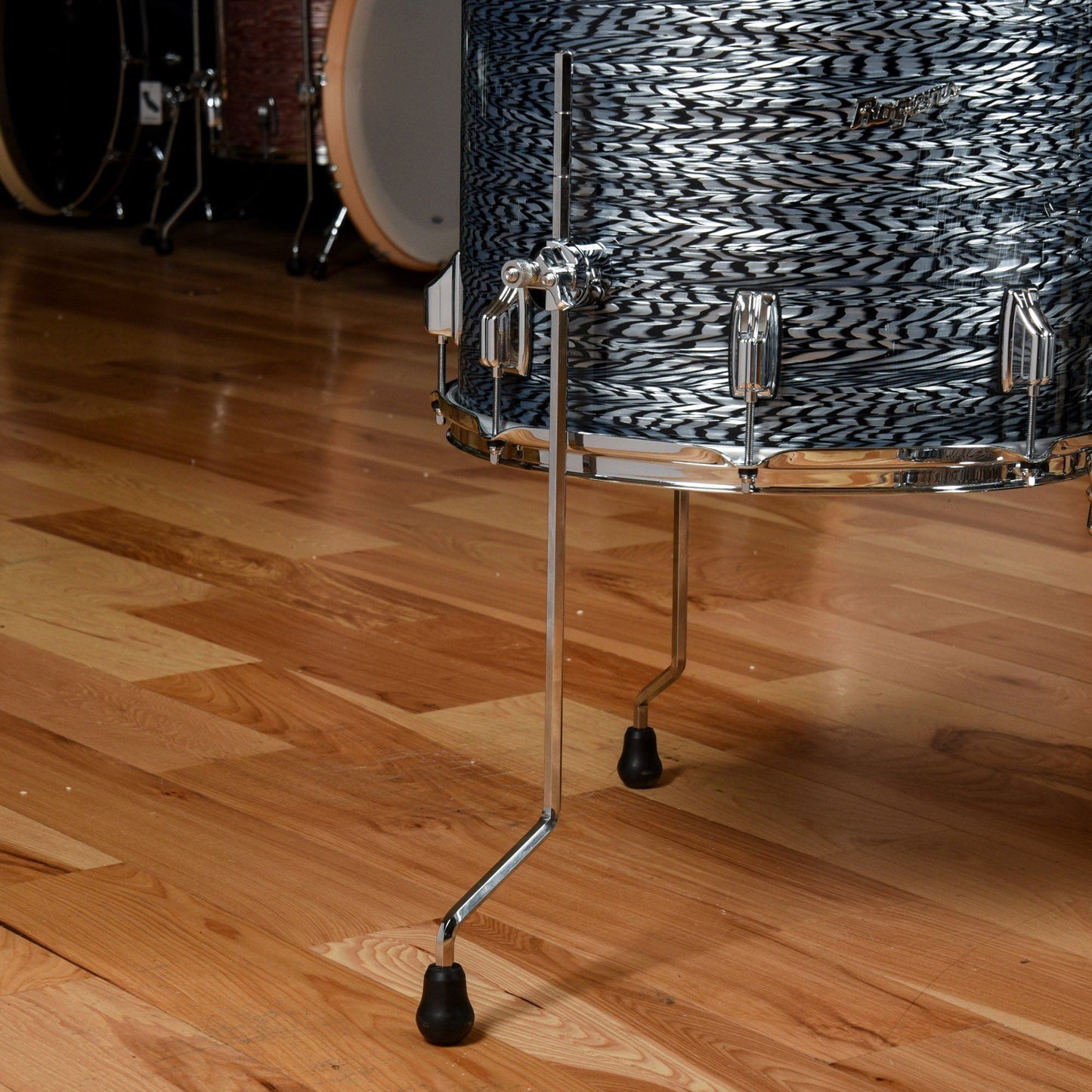 Rogers Cleveland Series 13/16/22 3pc. Drum Kit Sky Blue Onyx Drums and Percussion / Acoustic Drums / Full Acoustic Kits