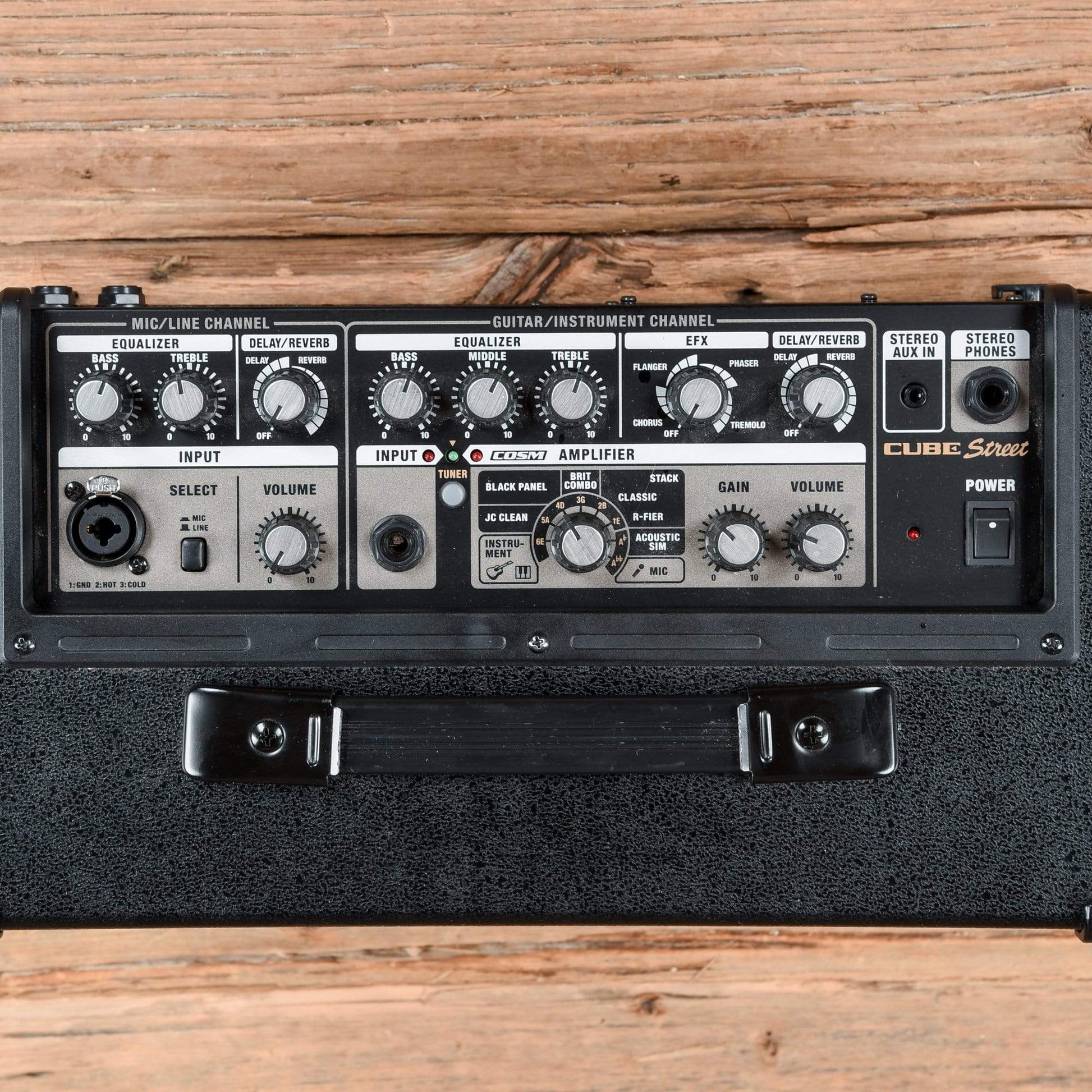 Roland CUBE Street Battery-Powered Combo w/Power Supply Amps / Guitar Combos