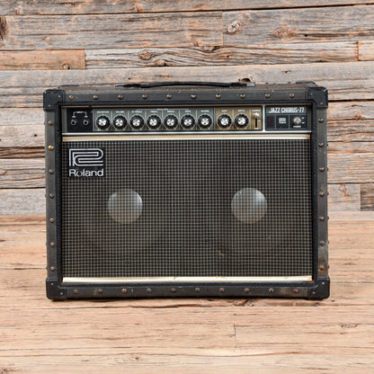 Roland JC-77 Jazz Chorus  1984 Amps / Guitar Combos