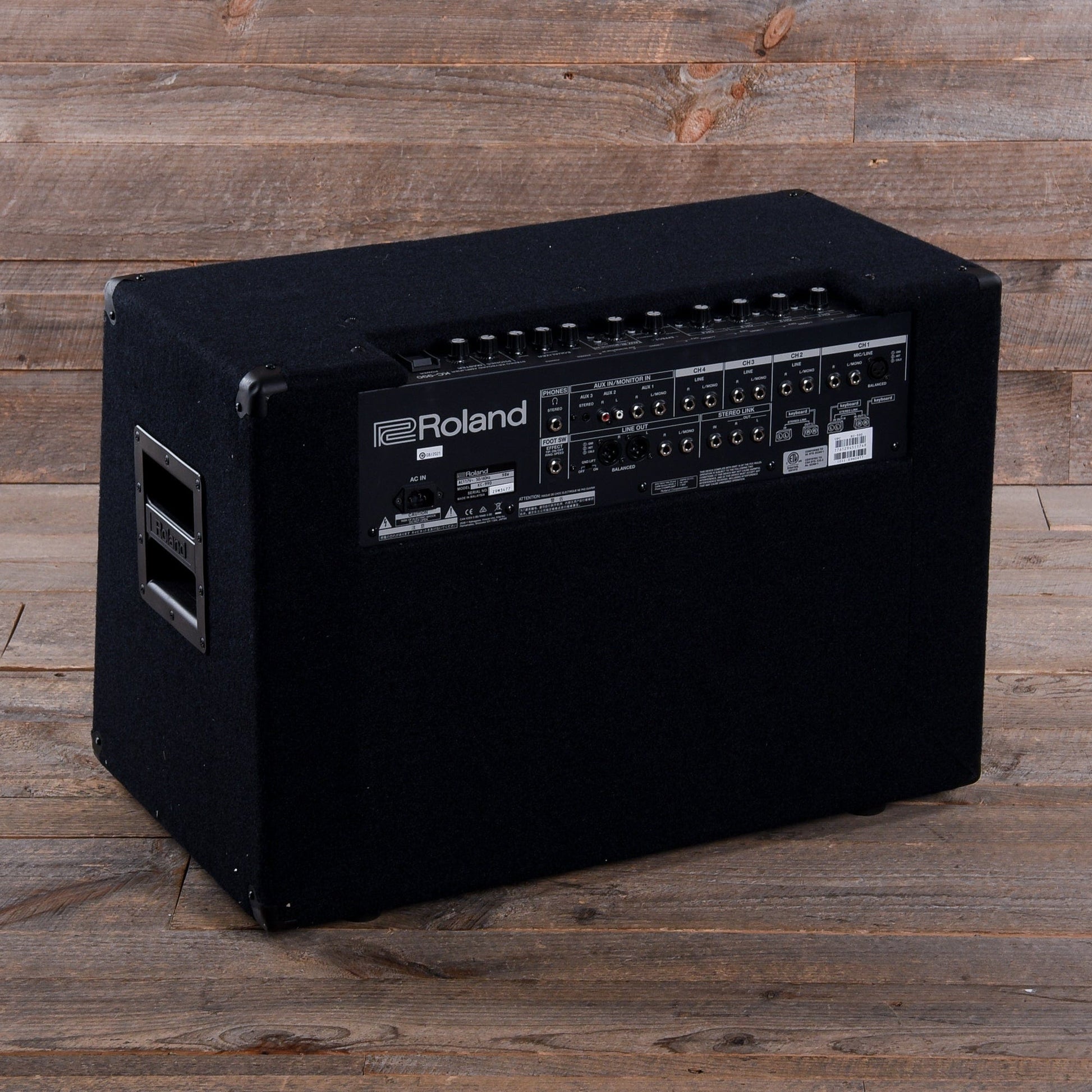 Roland KC-990 Stereo Mixing Keyboard Amplifier 320W (160W+160W) Amps / Keyboard Amps