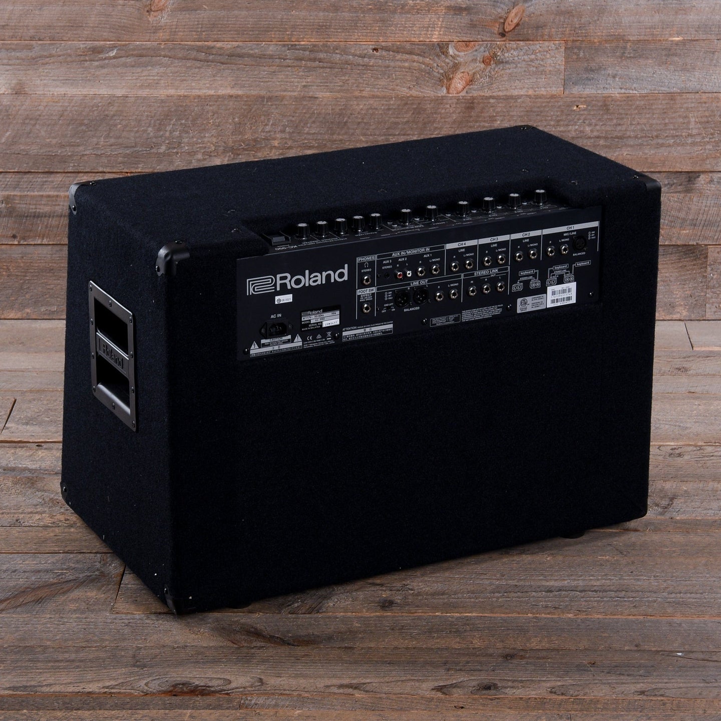 Roland KC990 Stereo Mixing Keyboard Amplifier 320W (160W+160W