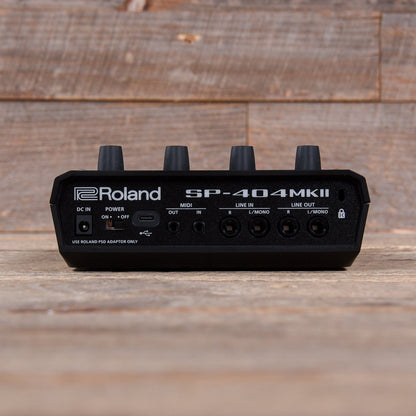 Roland SP-404MK2 Creative Sampler and Effector Drums and Percussion / Drum Machines and Samplers