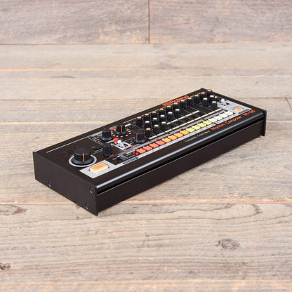 Roland TR-08 Boutique Rhythm Composer/Drum Sound Module Drums and Percussion / Drum Machines and Samplers