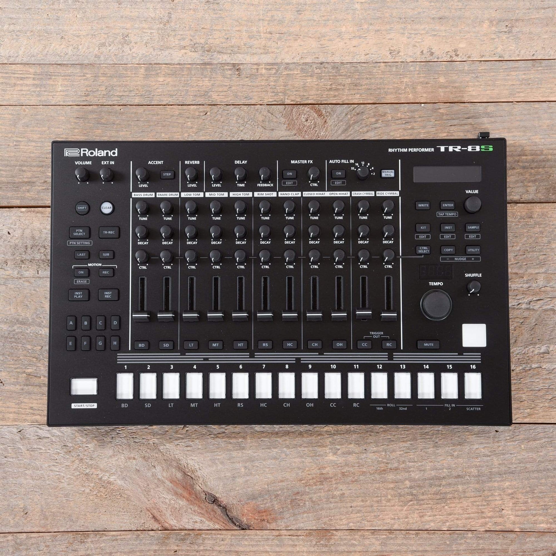 Roland TR-8S Rhythm Performer Drum Machine Drums and Percussion / Drum Machines and Samplers