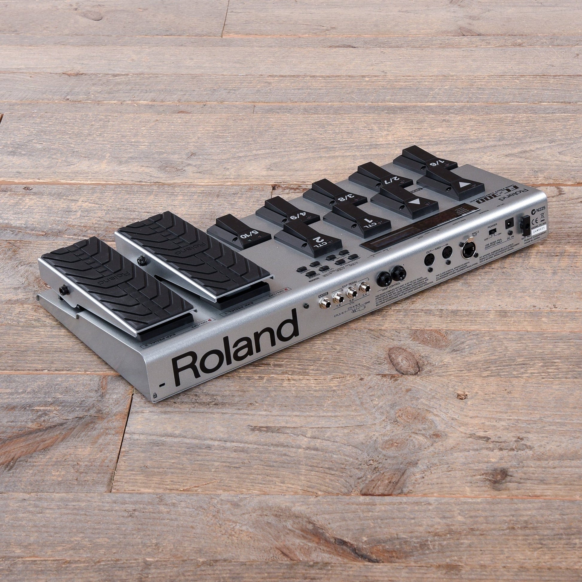 midi controller pedal Roland FC-300 Midi Foot Controller for VG-99