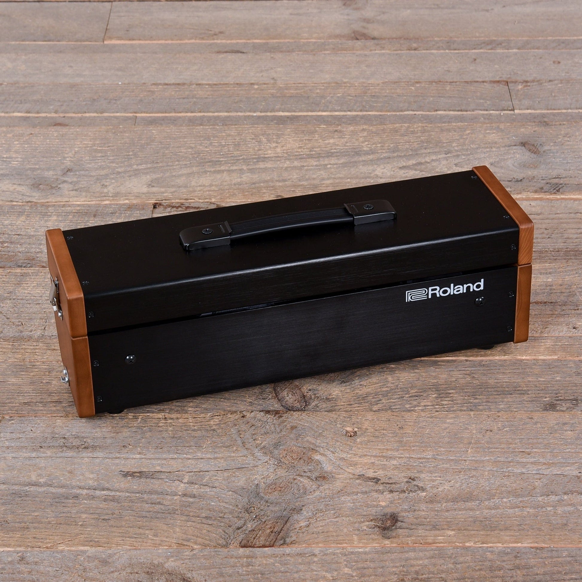 Roland SYR-E84 Powered Eurorack Case Keyboards and Synths / Keyboard Accessories / Cases