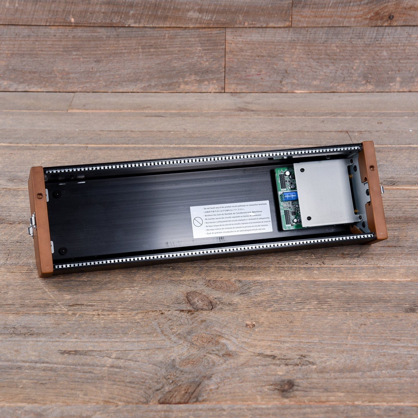 Roland SYR-E84 Powered Eurorack Case Keyboards and Synths / Keyboard Accessories / Cases