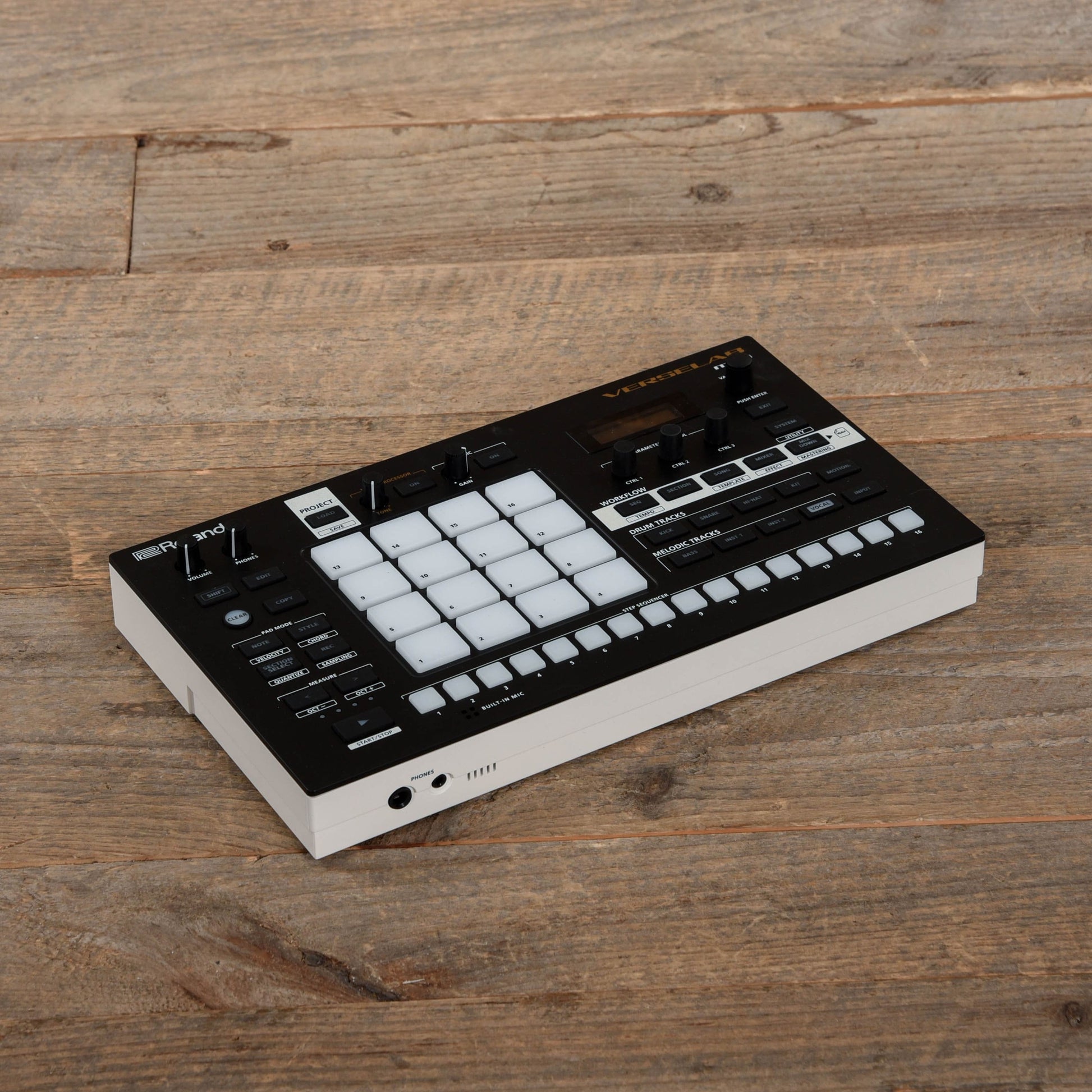 Roland Verselab MV-1 Music Workstation Keyboards and Synths / Workstations