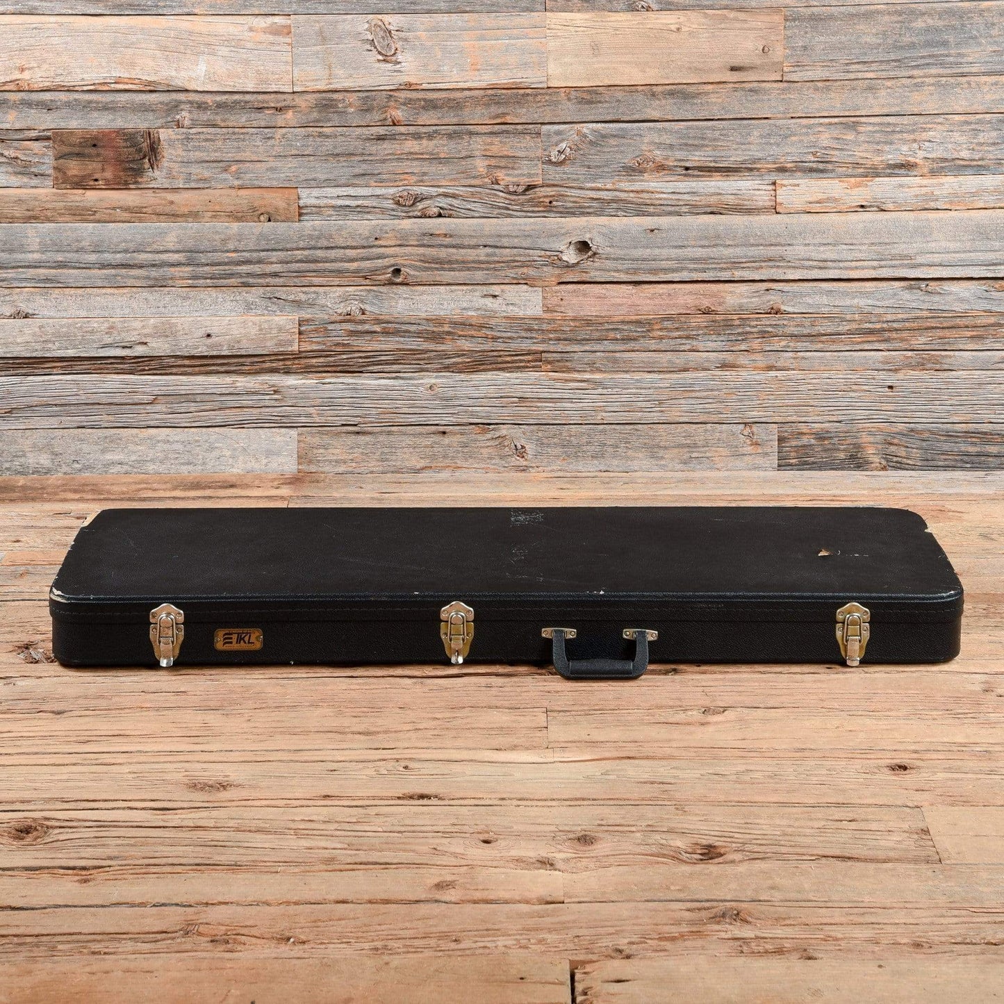 Roscoe Century Standard 4 Sunburst 2010 Bass Guitars / 4-String