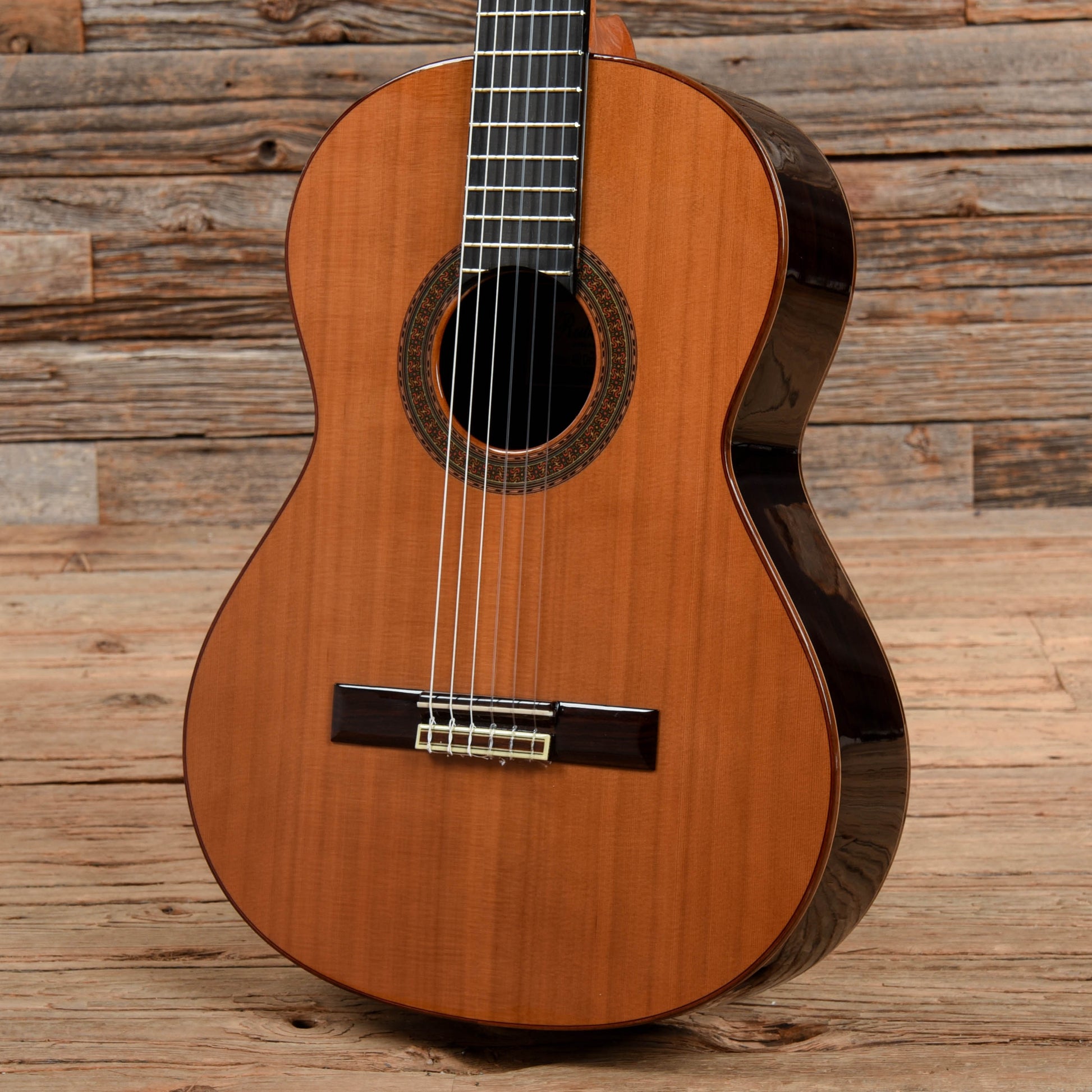 Ruben Flores Model 400 Cedar Natural Acoustic Guitars / Classical