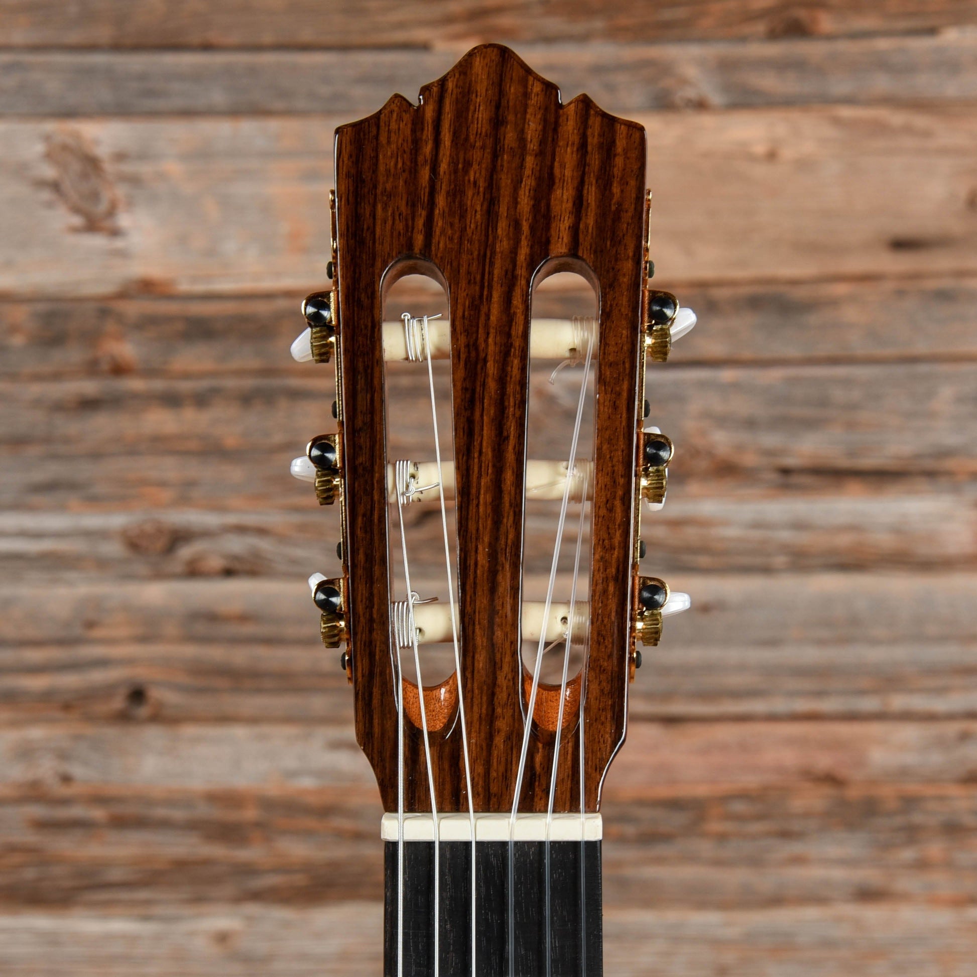 Ruben Flores Model 400 Cedar Natural Acoustic Guitars / Classical