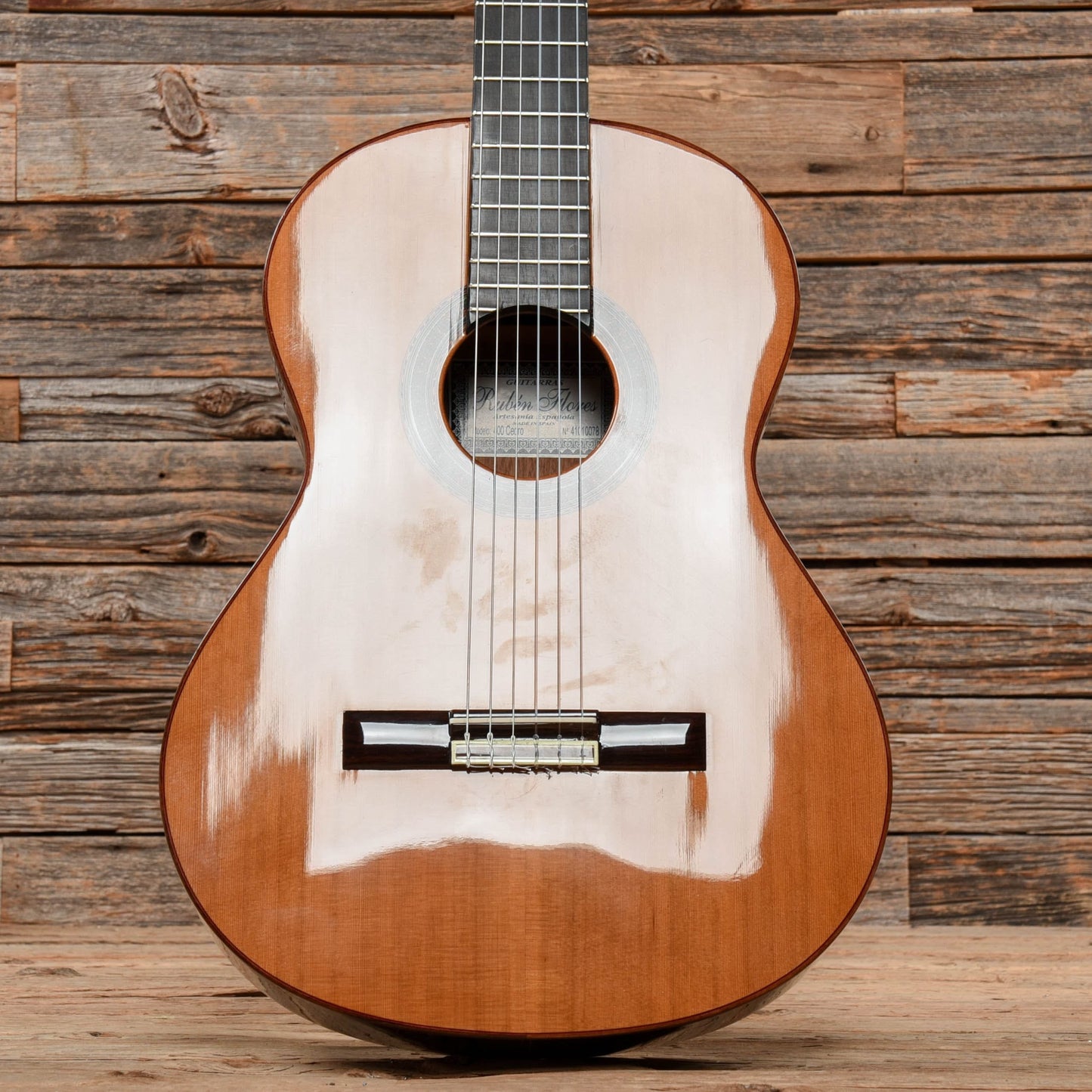 Ruben Flores Model 400 Cedar Natural Acoustic Guitars / Classical