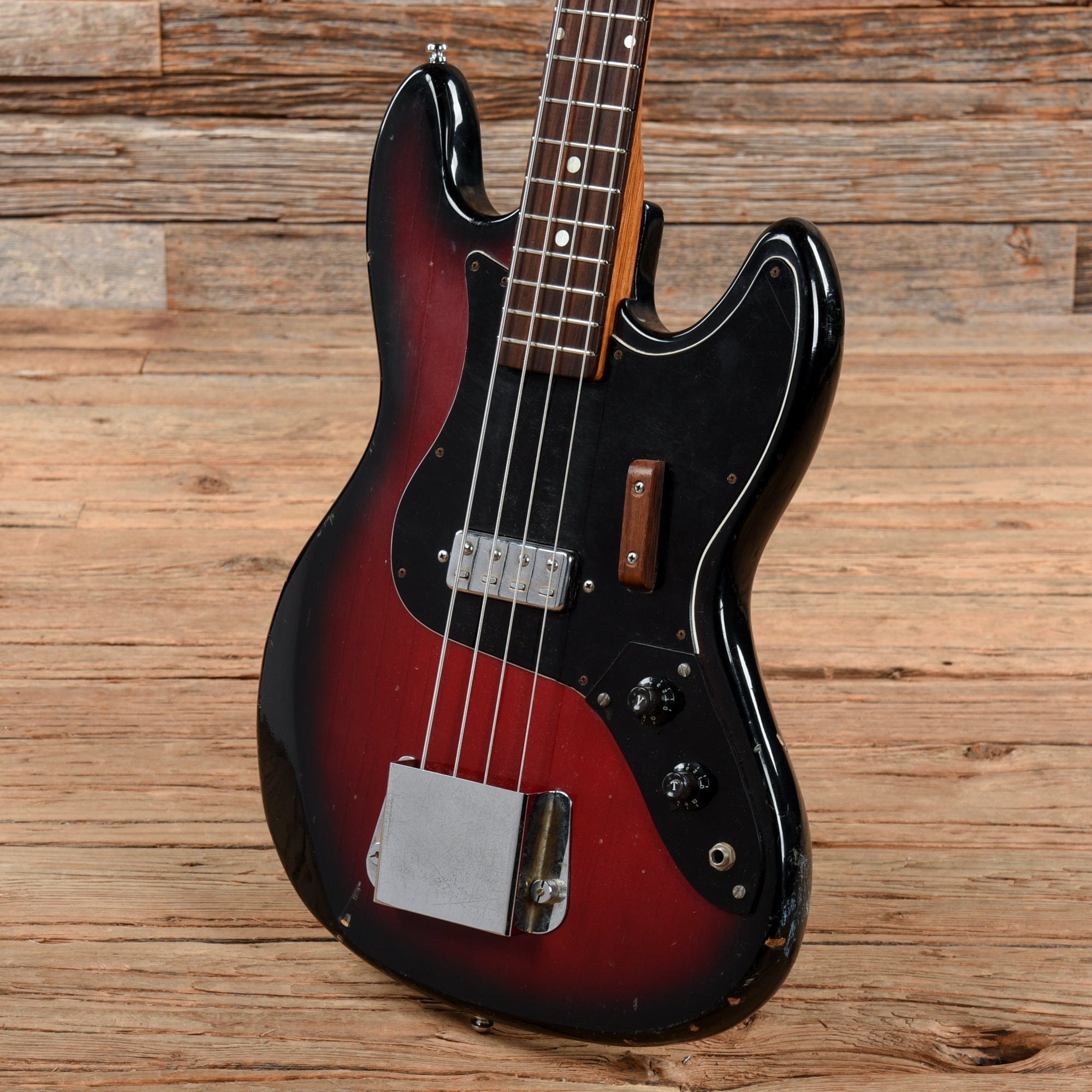 Rythmline Electric Bass Red Burst 1960s Bass Guitars / Short Scale