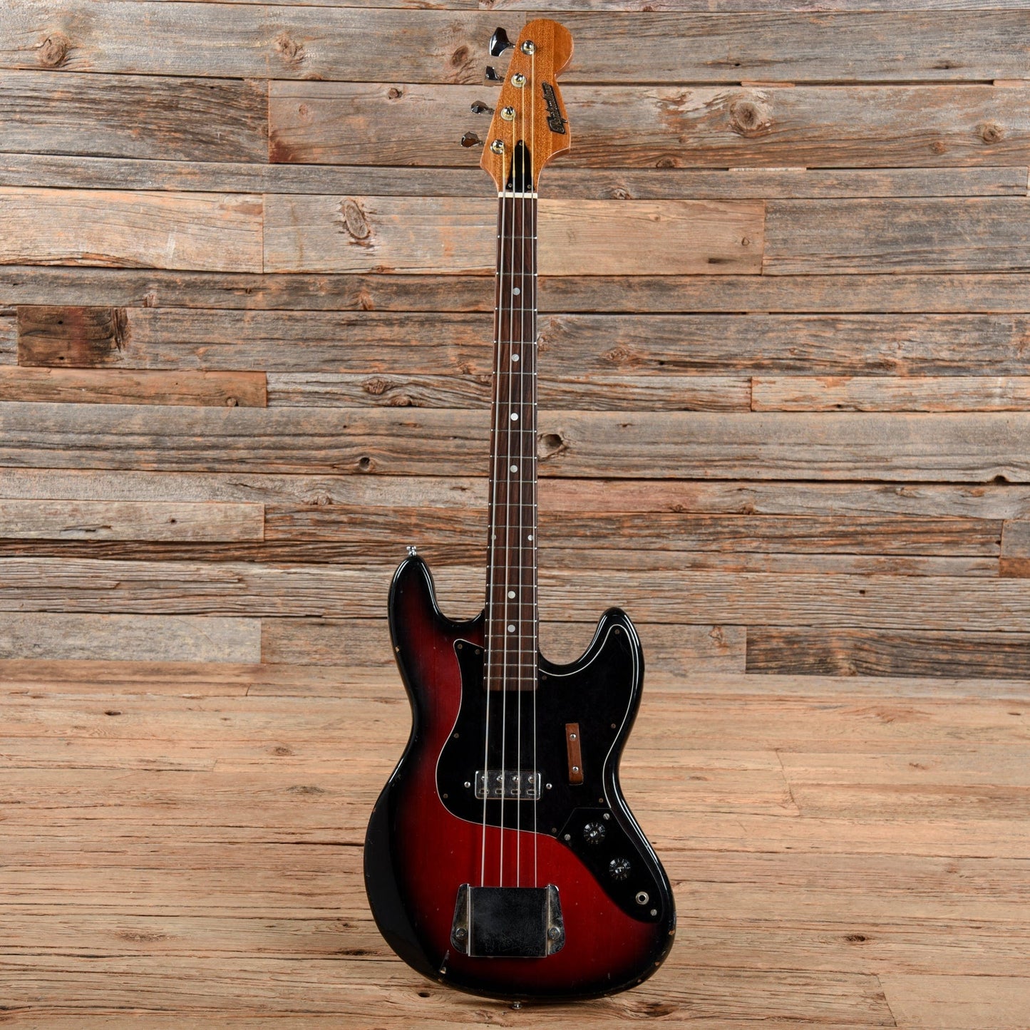 Rythmline Electric Bass Red Burst 1960s Bass Guitars / Short Scale