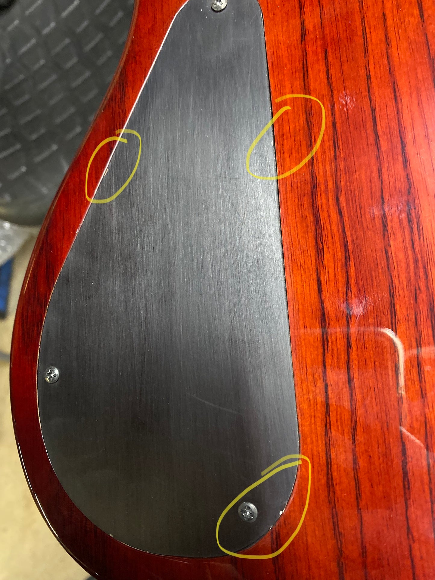 Sire Marcus Miller V10 DX Flame Maple/Swamp Ash 4-String Tobacco Sunburst