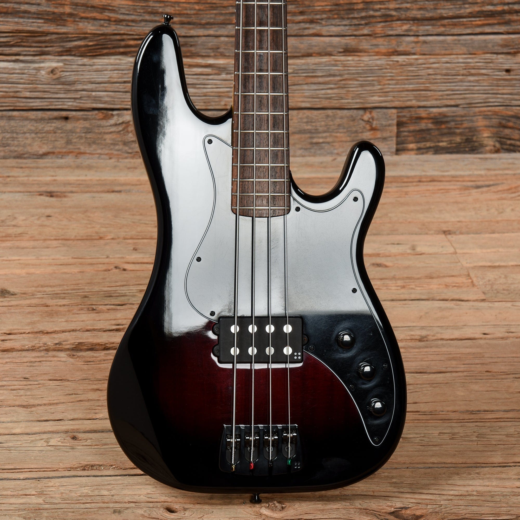Sandberg Electra M4 Red Burst Bass Guitars / 4-String