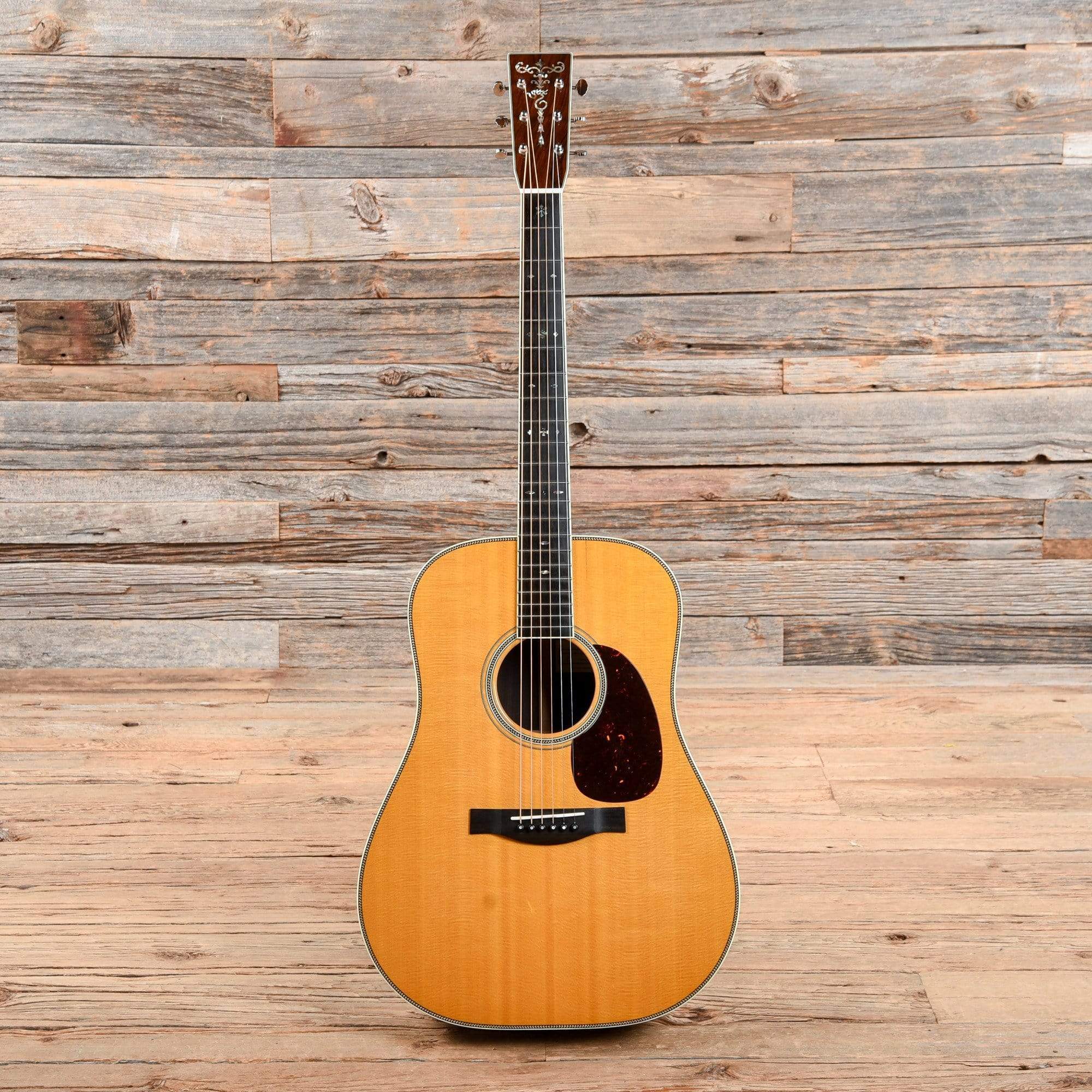 Santa Cruz DN Bill Nershi Signature w/ 100 year old Adirondack Upgrade Natural Acoustic Guitars / Dreadnought