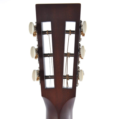 Santa Cruz H13 Model 13-Fret Sitka Spruce/Figured Mahogany Sunburst Acoustic Guitars / Parlor
