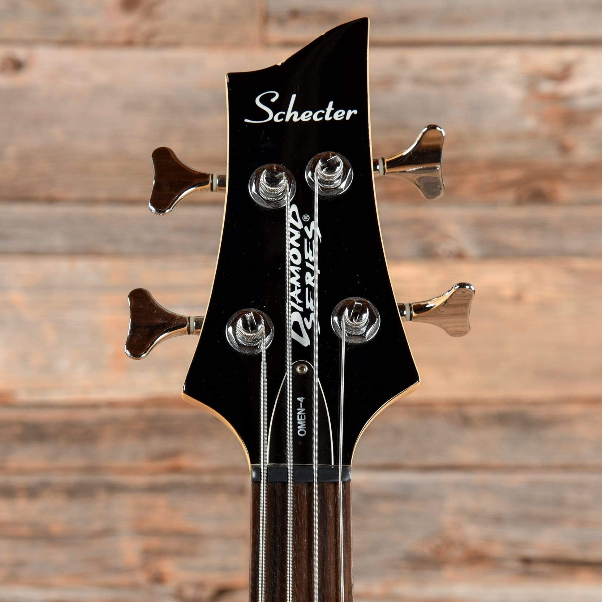 Schecter Omen-4 Gloss Black 2007 Bass Guitars / 4-String