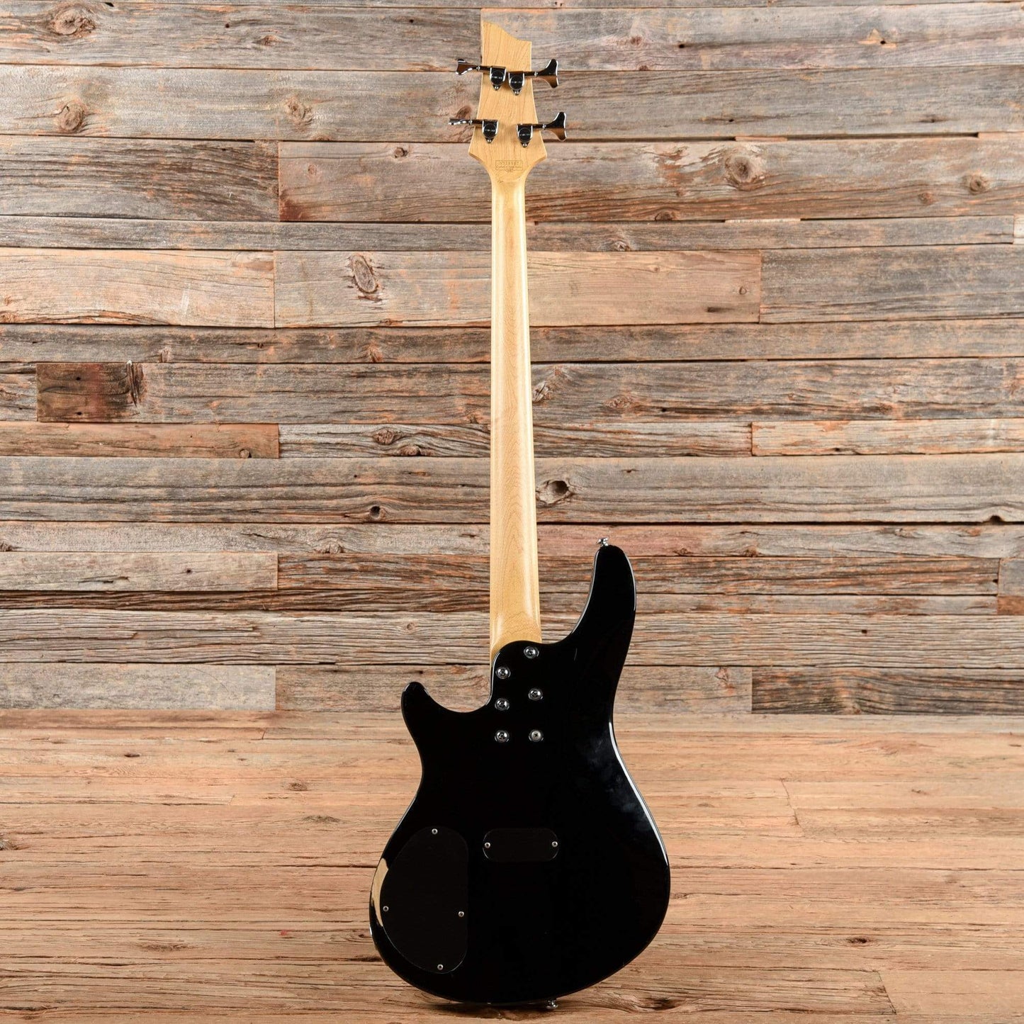 Schecter Omen-4 Gloss Black 2007 Bass Guitars / 4-String