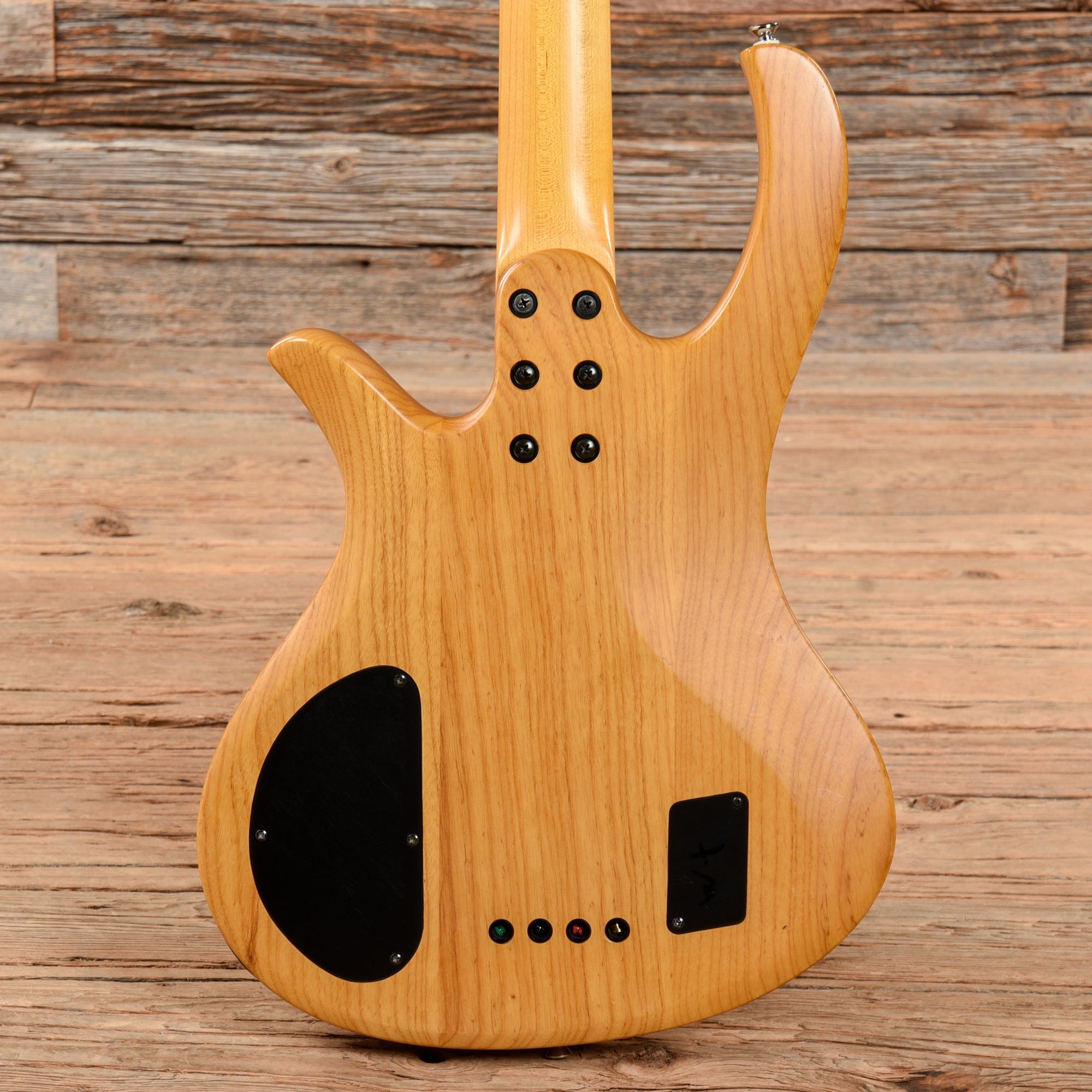 Schector Riot 4 Schecter Riot-4 Session Aged Natural Satin 2015 – Chicago Music Exchange