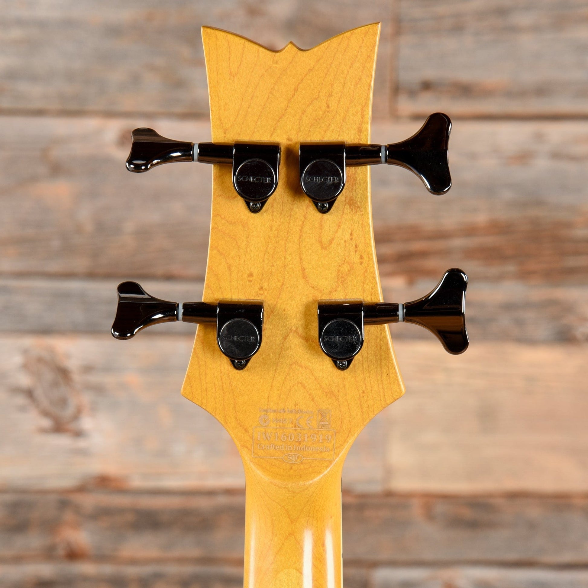 Schecter Stiletto Extreme 4 Black Cherry 2016 Bass Guitars / 4-String