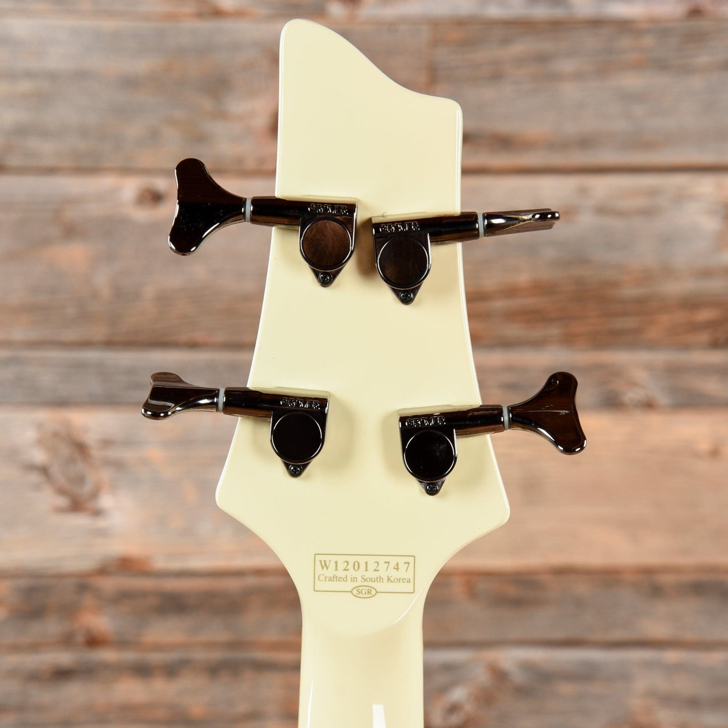 Schecter Blackjack ATX C-4 Aged White 2012 Bass Guitars / 5-String or More